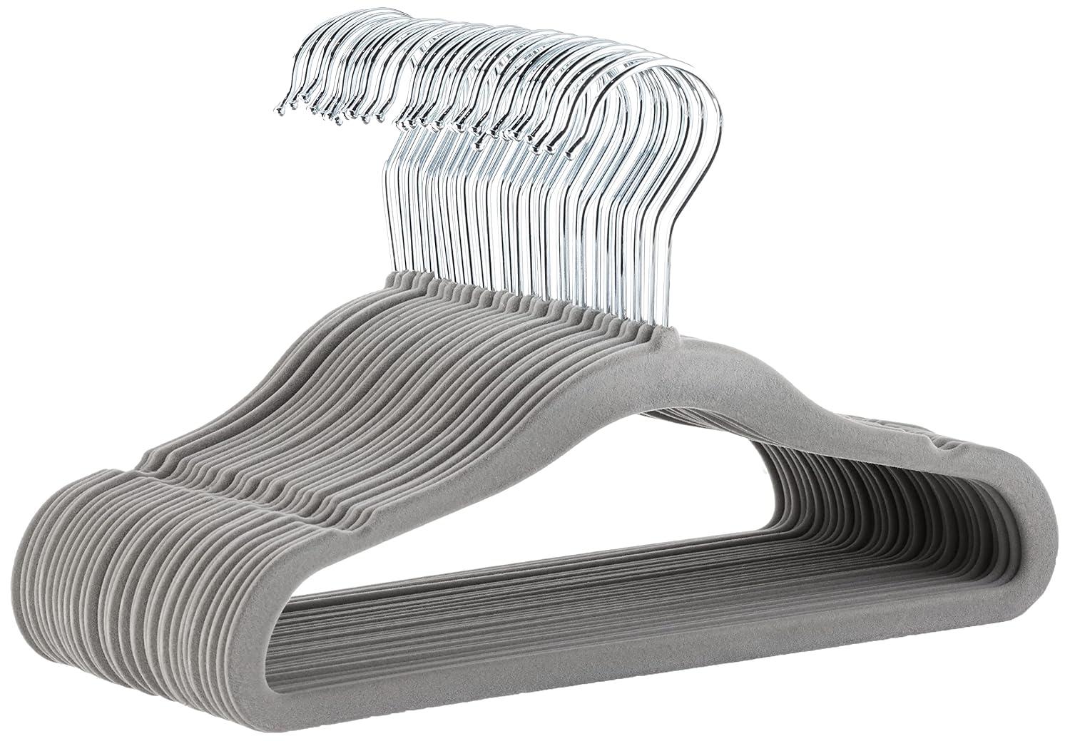 Clothes hangers (30 pcs)